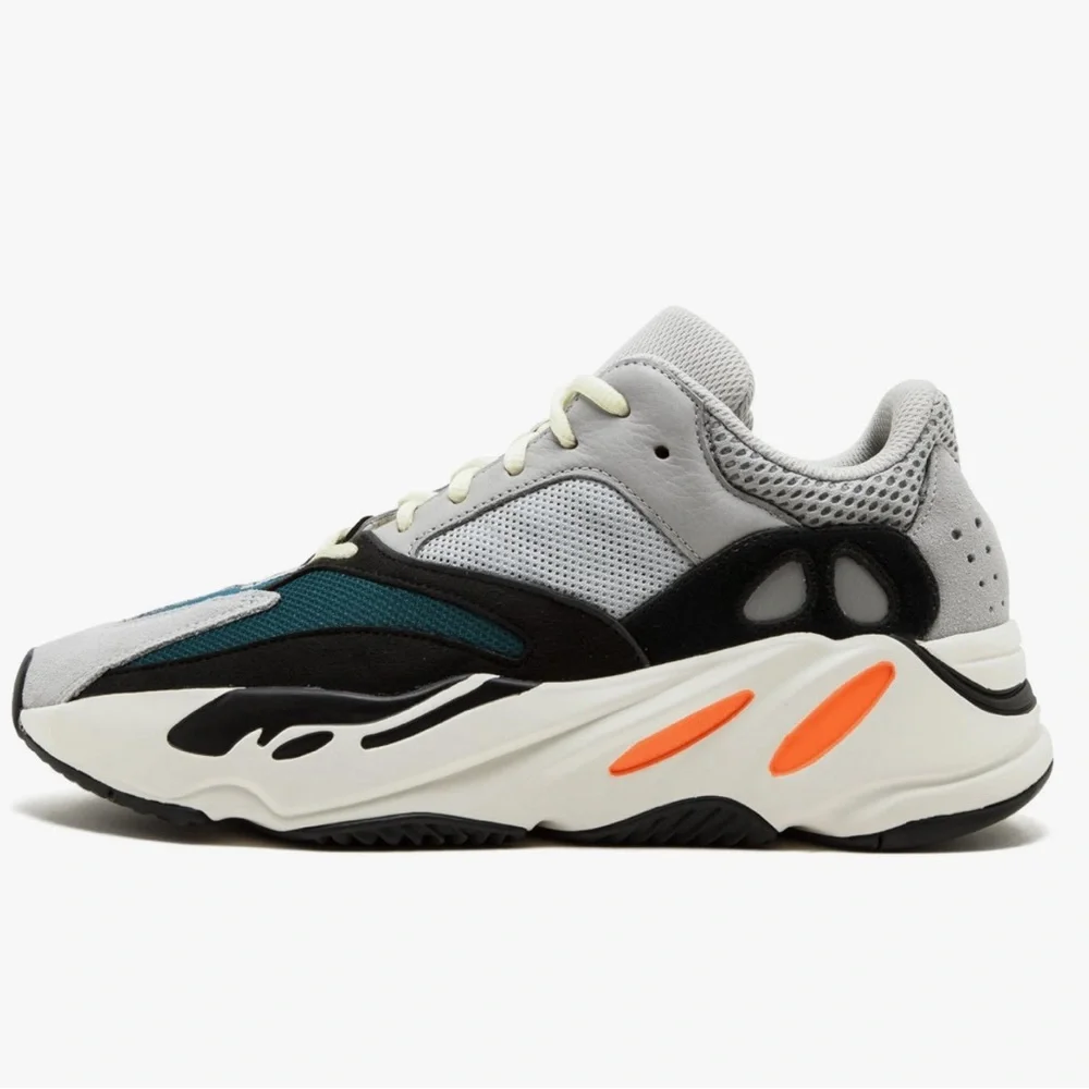 Adidas Yeezy Boost 700 White/Black/Grey 5 New‎ With Tags